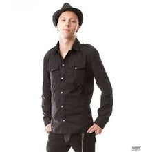 Carica l'immagine nel visualizzatore di Gallery, Vixxsi Torn Shirt
