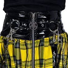 Carica l'immagine nel visualizzatore di Gallery, Heartless Calamity ladies Yellow
