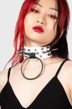 Carica l'immagine nel visualizzatore di Gallery, Etemal Ice Choker
