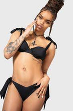 Carica l'immagine nel visualizzatore di Gallery, Killstar Elaina Bikini
