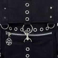 Carica l'immagine nel visualizzatore di Gallery, Heartless  Hecate BackPack
