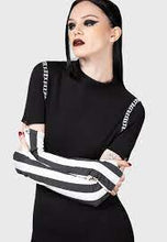 Carica l'immagine nel visualizzatore di Gallery, Killstar Stripes &amp; Stitches Dress

