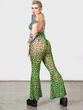 Carica l'immagine nel visualizzatore di Gallery, Killstar Emerald Sugar Mesh Flare Trousers
