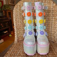 Carica l'immagine nel visualizzatore di Gallery, Yru Shoes Dune Daisy
