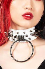Carica l'immagine nel visualizzatore di Gallery, Etemal Ice Choker
