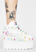 Carica l'immagine nel visualizzatore di Gallery, YRU Shoies Qozmo Bond RBW Heart White.
