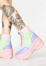 Carica l'immagine nel visualizzatore di Gallery, YRU Shoes Matrixx High Pastel.
