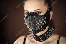 Carica l'immagine nel visualizzatore di Gallery, Poizen Industries Spike Mask Black
