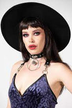 Carica l'immagine nel visualizzatore di Gallery, Killstar Milk  Mad Choker
