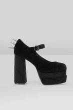 Carica l'immagine nel visualizzatore di Gallery, Killstar Basilisks Pumps
