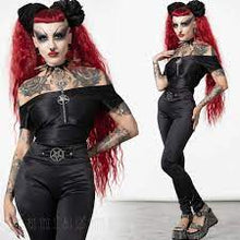 Carica l'immagine nel visualizzatore di Gallery, Killstar Vervain Top Black
