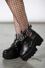 Carica l'immagine nel visualizzatore di Gallery, Killstar On Her Elements Boots
