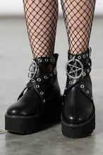 Carica l'immagine nel visualizzatore di Gallery, Killstar On Her Elements Boots
