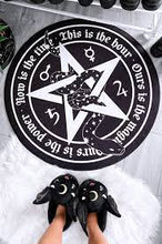 Carica l'immagine nel visualizzatore di Gallery, Killstar Witchy Round Rug

