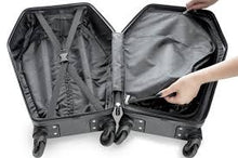 Carica l'immagine nel visualizzatore di Gallery, Killstar Dance Macabre Carry Case
