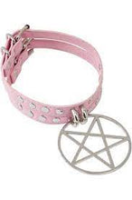 Carica l'immagine nel visualizzatore di Gallery, Killstar Cute But Psycho Choker
