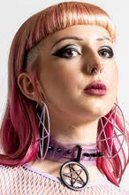 Carica l'immagine nel visualizzatore di Gallery, Killstar I-C Magic Choker
