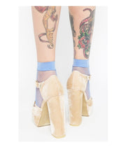 Carica l'immagine nel visualizzatore di Gallery, Iron Fist Deer Me Platform.
